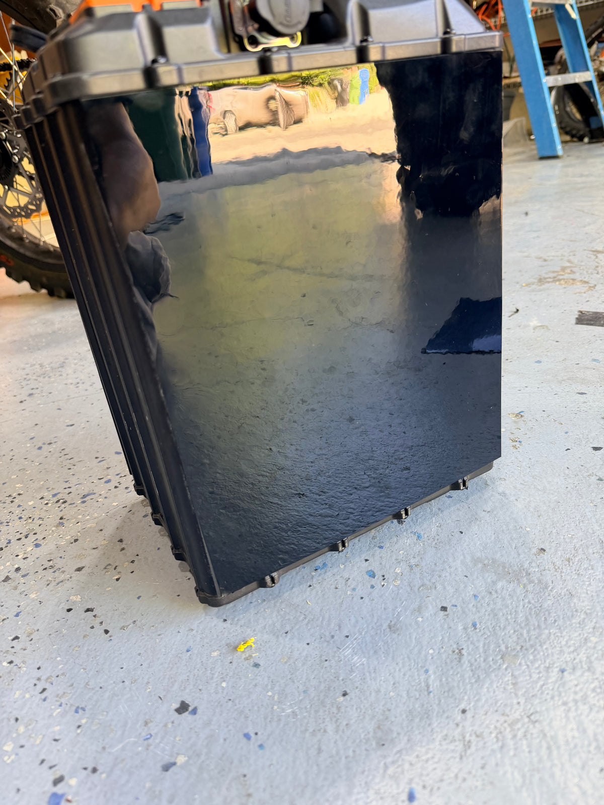 ultra glossy battery shield