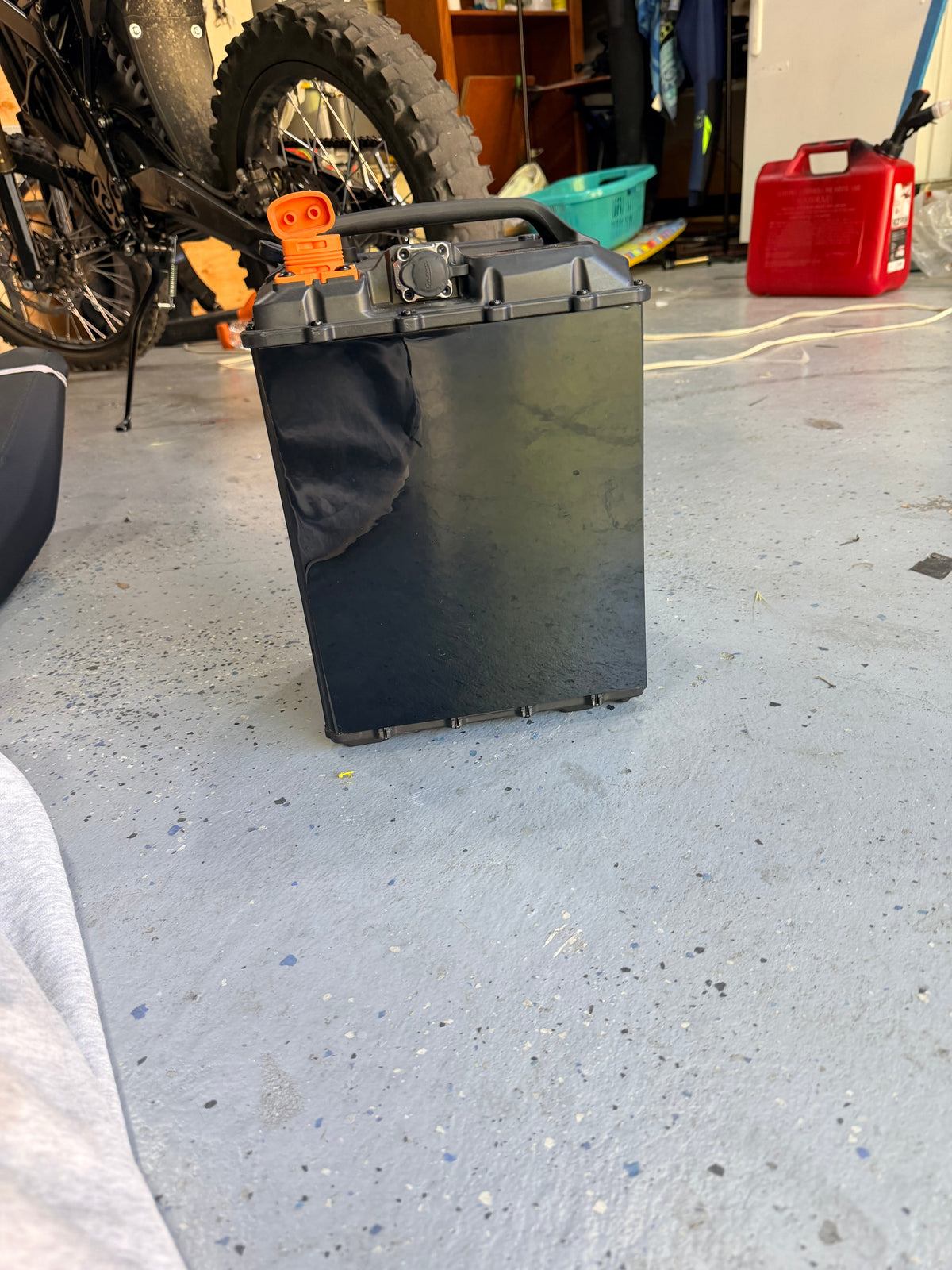 ultra glossy battery shield